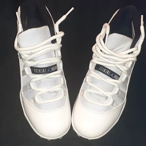 BRAND NEW NEVER WORN JORDAN FOOTBALL CLEATS